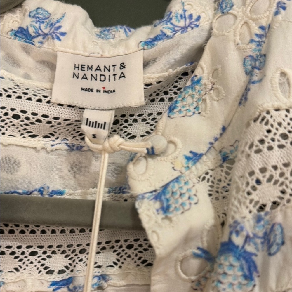 Floral Lace Yoke Midi Dress in Cream and Blue - Picture 3 of 3